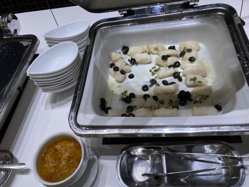 ホテルメトロポリタンエドモント「ベルテンポ」白身魚のサルサソース
