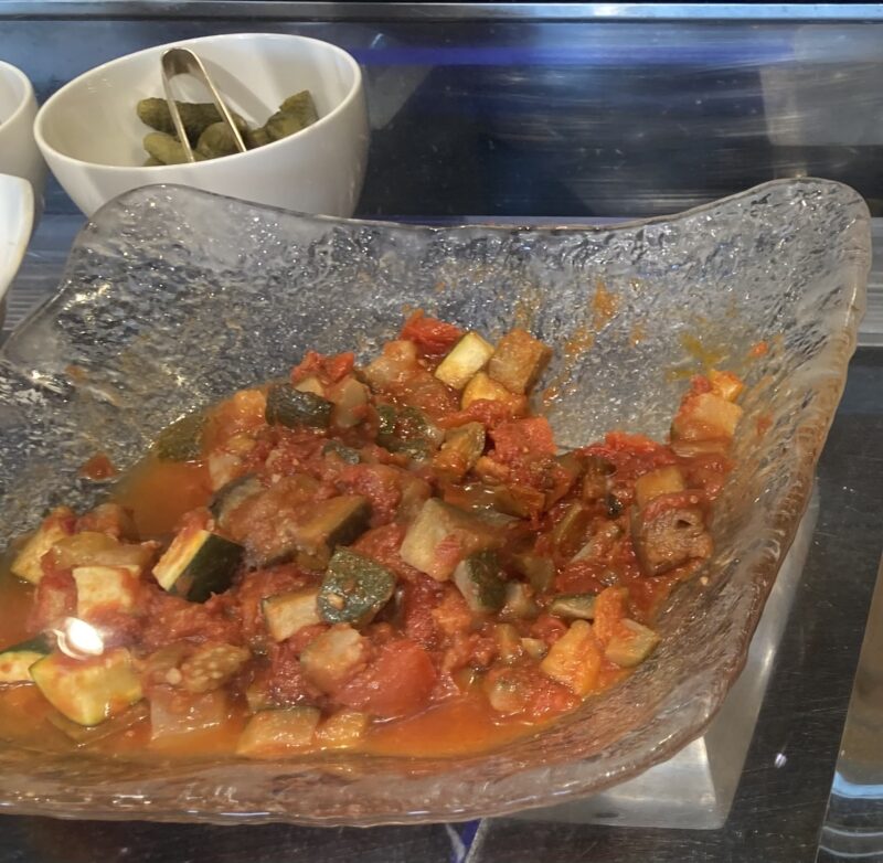 帝国ホテル「サール」バイキングの野菜のトマト煮込み　ラタトゥイユ