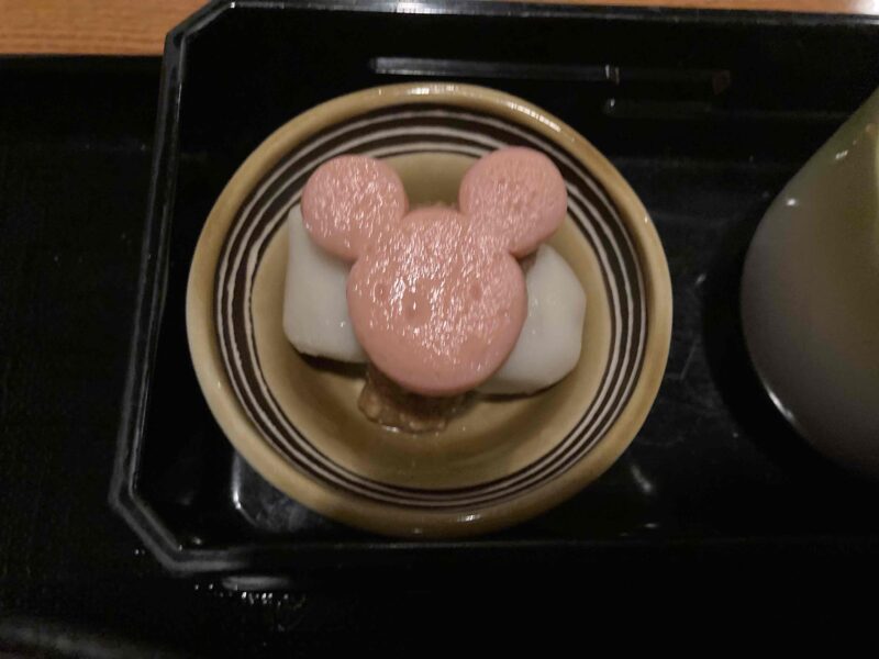 東京ディズニーランド「れすとらん北斎」の蟹とサーモンとイクラの小鉢