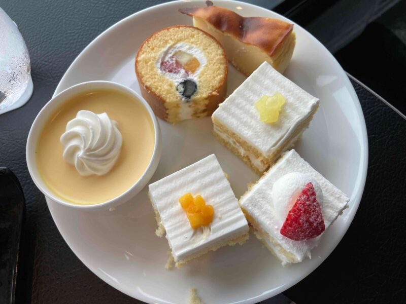 ホテル・ニューオータニ東京「スカイ」ケーキ②