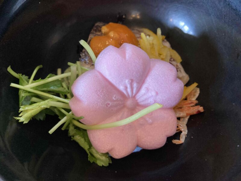 レストラン櫻雲丹の白味噌仕立て、桜海老添え1