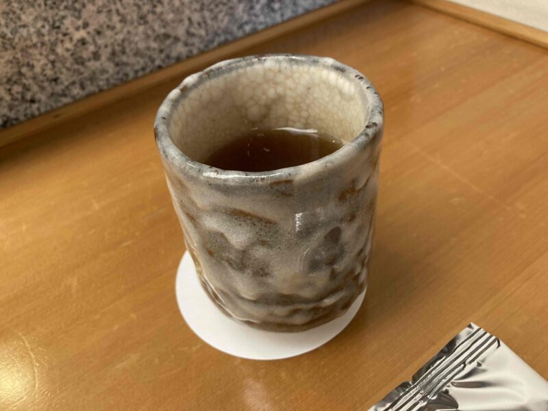 ホテルモントレ仙台の「日本料理 隨縁亭」のほうじ茶
