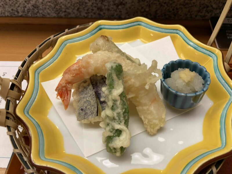 ホテルモントレ仙台の「日本料理 隨縁亭」天婦羅：魚介と野菜の五種盛り