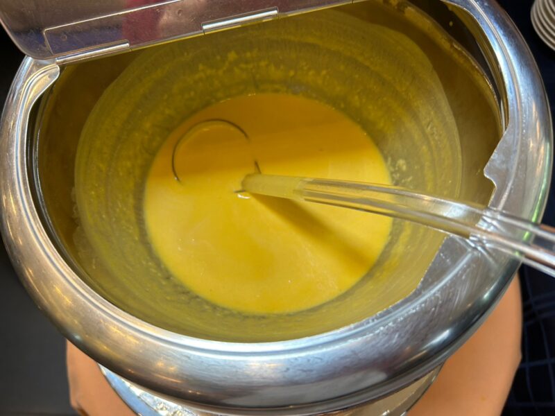 ホテルニューオータニ幕張「ザ・ラウンジ」冷製カボチャのスープバニラの香り1