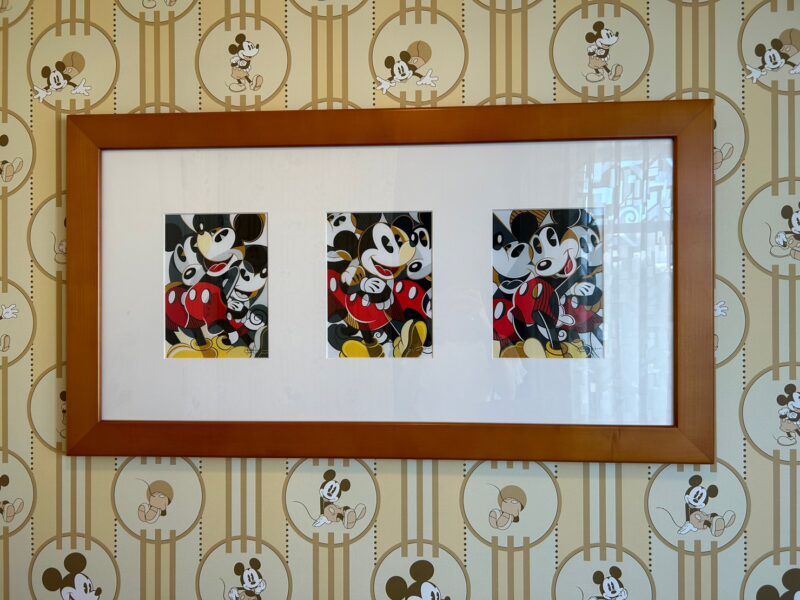 ディズニーアンバサダーホテル「ミッキーマウスルーム」のアート1