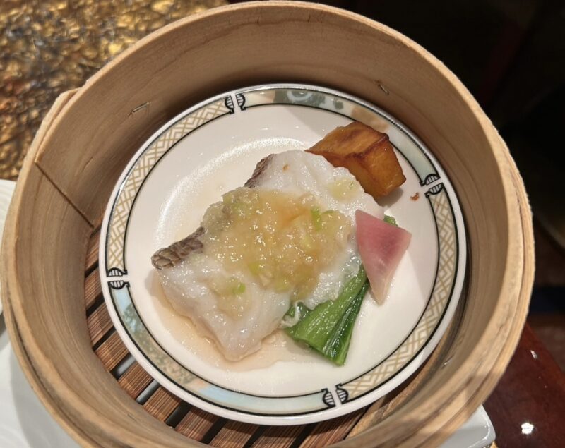 シルクロードガーデン「チャイニーズ・ティータイム」の真鯛と温野菜のナンプラーソース