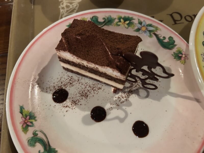 カフェ・ポルトフィーノ「シェフのおすすめセット」ティラミス