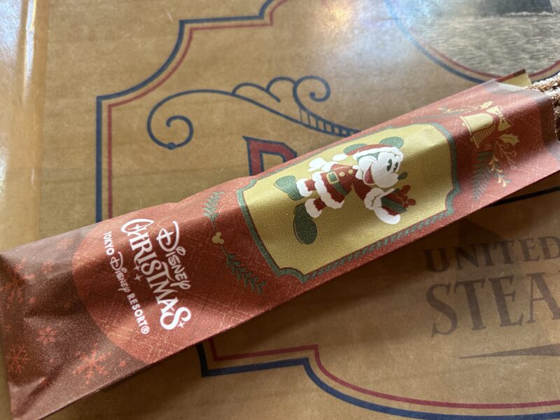 ディズニー・クリスマススペシャルメニュー「チョコレートチュロス2025」包材