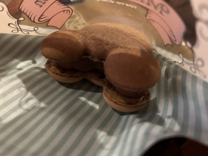 東京ディズニーシー・フード&ワイン・フェスティバル コーヒープログラム「ミッキーマカロン」2