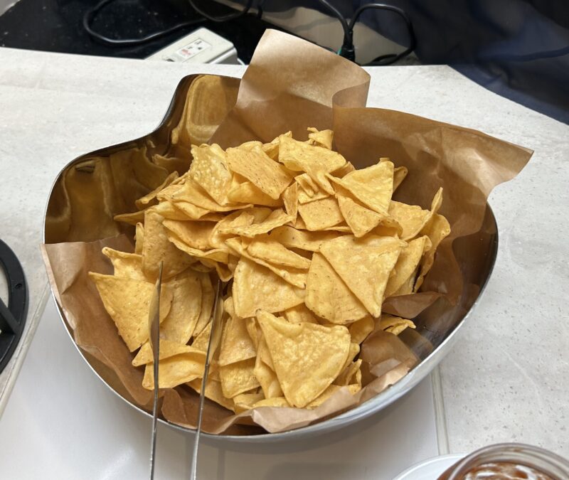 ヒルトン東京ベイ「ラウンジ・オー」「ハロウィーンスイーツビュッフェ マジカルパーティー〜秘密の謎解きスイーツ〜」コーントルティーヤ