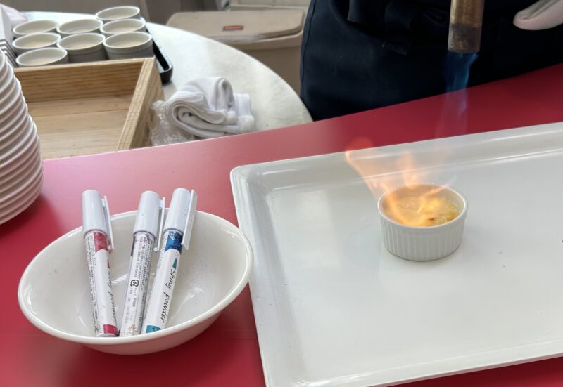 ヒルトン東京ベイ「ラウンジ・オー」「ハロウィーンスイーツビュッフェ マジカルパーティー〜秘密の謎解きスイーツ〜」魔女の謎解きスイーツ 栗のブリュレ2