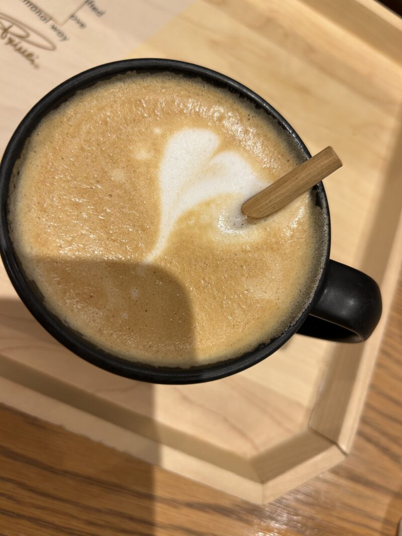 スターバックス リザーブ® ストア銀座マロニエ通り 「ウィンター シナモン ラテ」1