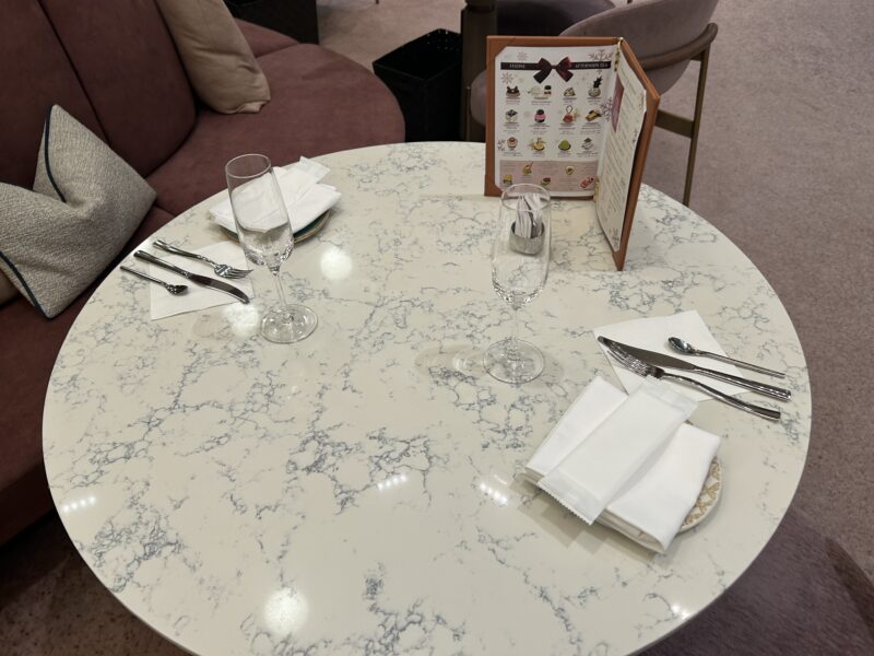 ANAインターコンチネンタルホテル「アトリウムラウンジ & ジュネヴァ ロビーバー」【Xmas2025】フェスティブアフタヌーンティー　お席