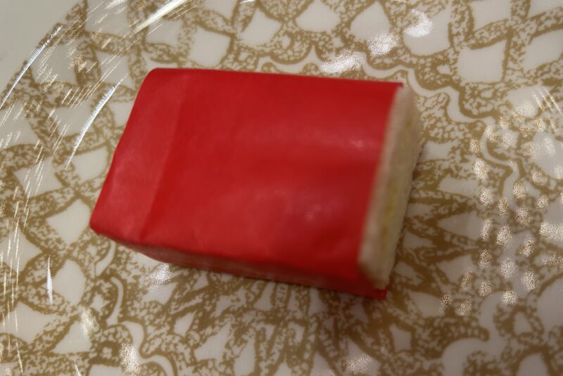 ANAインターコンチネンタルホテル「アトリウムラウンジ & ジュネヴァ ロビーバー」【Xmas2025】フェスティブアフタヌーンティー　ハムとチーズのサンドイッチ1