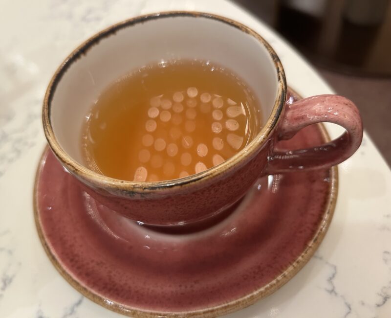 ANAインターコンチネンタルホテル「アトリウムラウンジ & ジュネヴァ ロビーバー」【Xmas2025】フェスティブアフタヌーンティー　ホワイトクロカント