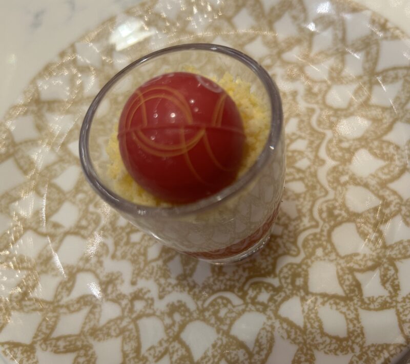 ANAインターコンチネンタルホテル「アトリウムラウンジ & ジュネヴァ ロビーバー」【Xmas2025】フェスティブアフタヌーンティー　ヴェリーヌ ショートケーキ