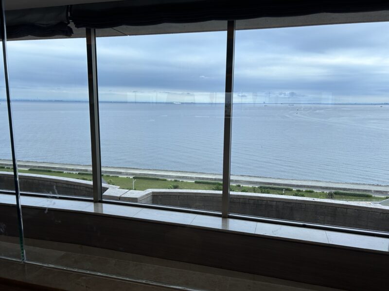 シェラトン・グランデ・トーキョーベイ・ホテルのシェラトンクラブ(クラブラウンジ)の窓2