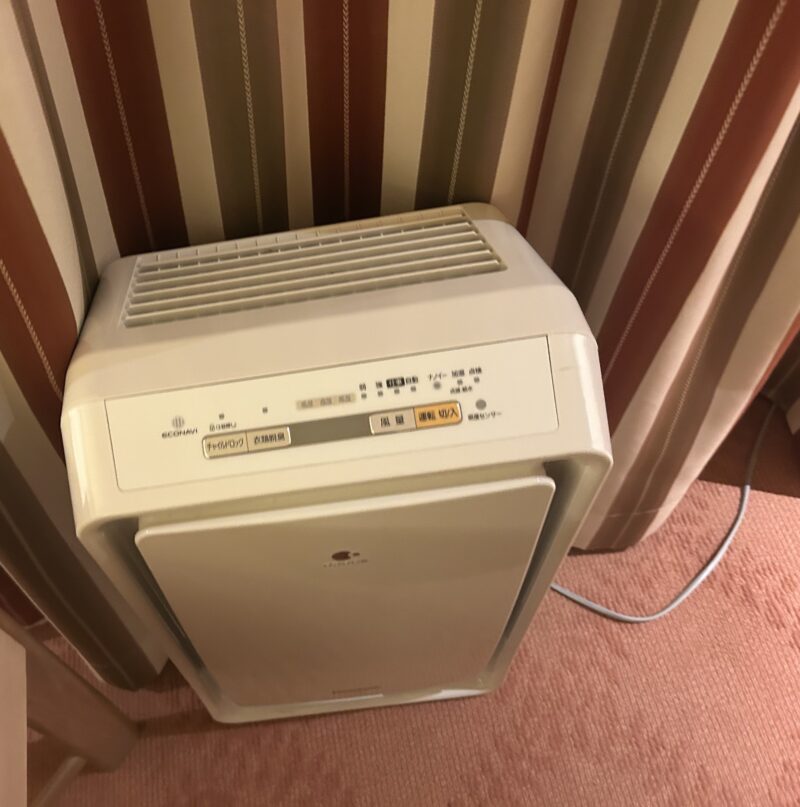 ホテルオークラ東京ベイのデラックスルーム 加湿機能付空気清浄機