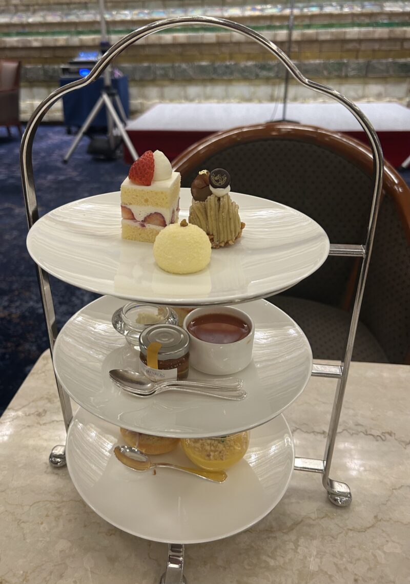 帝国ホテル「ランデブーラウンジ」アフタヌーンティー「ザ・ランデブー」