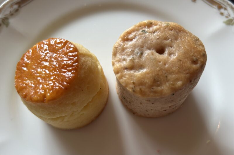 シェラトン都ホテル東京「ロビーラウンジ　バンブー」桜のアフタヌーンティー スコーン2種2