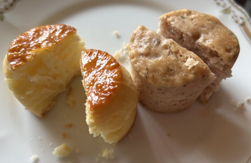 シェラトン都ホテル東京「ロビーラウンジ　バンブー」桜のアフタヌーンティー スコーン2種1