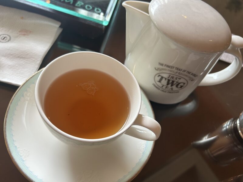 シェラトン都ホテル東京「ロビーラウンジ　バンブー」桜のアフタヌーンティー ロイヤルダージリン