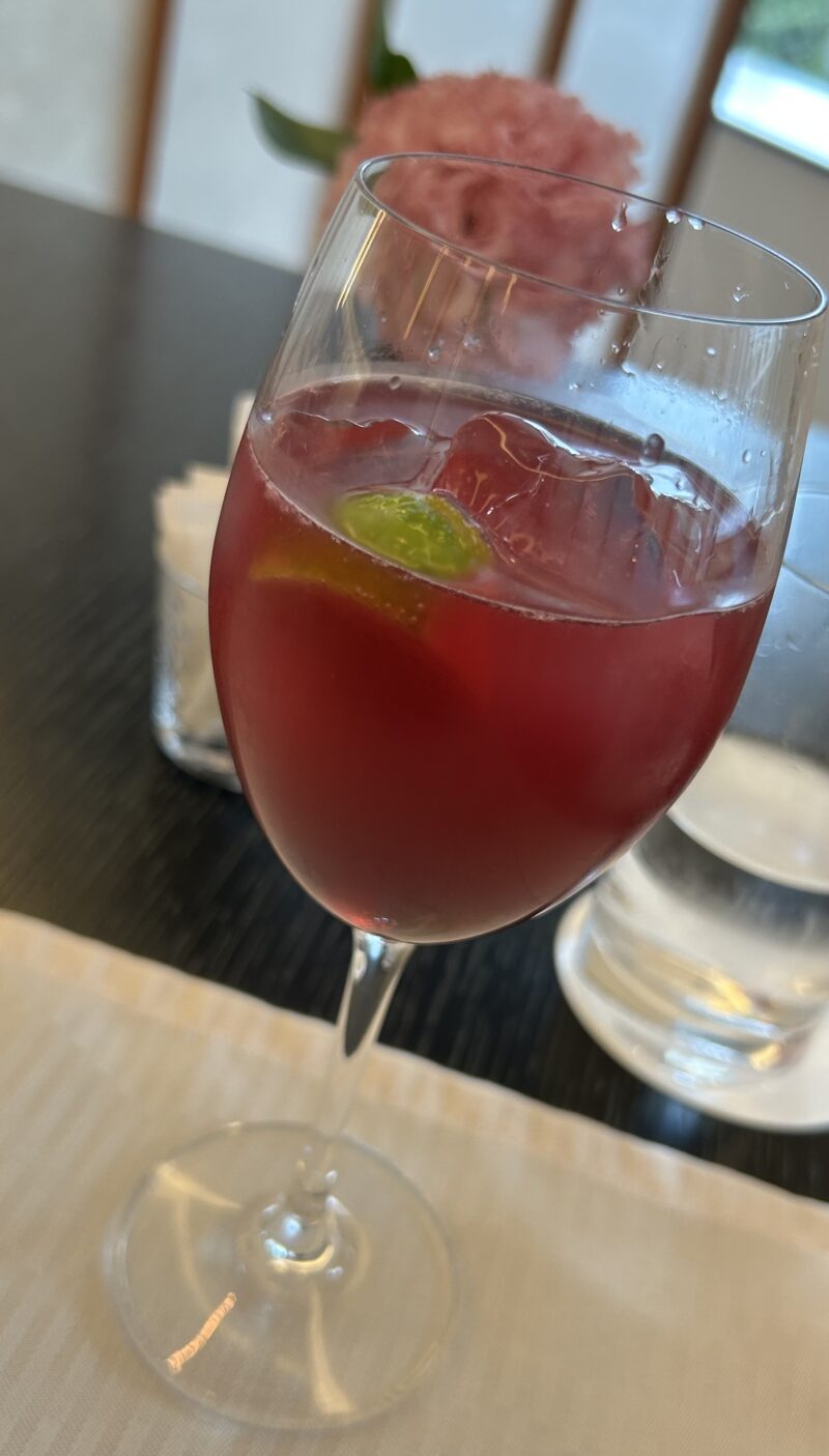 セルリアンタワー東急ホテル「日本料理「Japanese Cuisine 桜丘」のアフタヌーンティー 紫桜しおう（ノンアルコールカクテル）