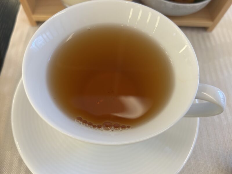 セルリアンタワー東急ホテル「日本料理「Japanese Cuisine 桜丘」のアフタヌーンティー 伊藤園 屋久島紅茶