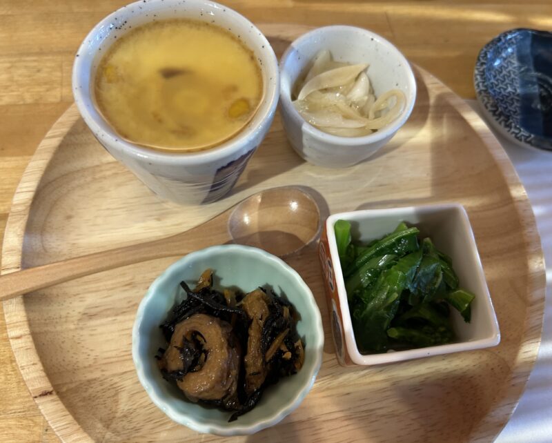 茶房松緒 アフタヌーンティー 季節のおばんざい