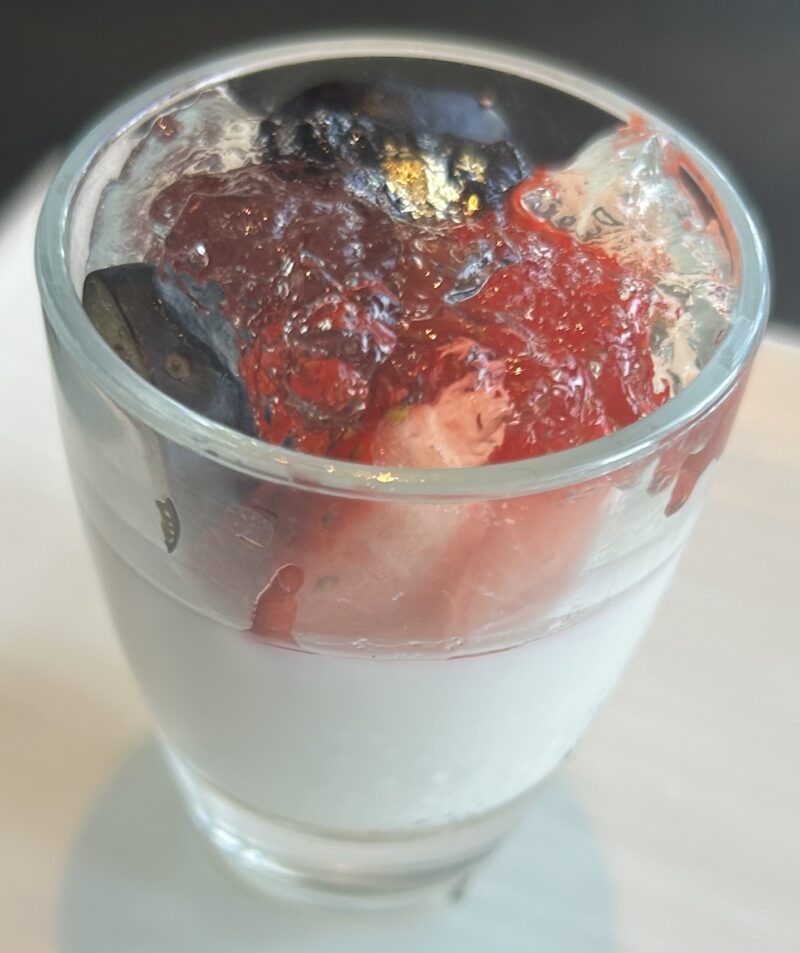 DINING & BAR TABLE 9 TOKYO／品川プリンスホテル「天空のお花見アフタヌーンティー～桜＆いちご～+カフェフリー(時間無制限)」桜のヴェリーヌ