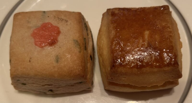 ザ・ペニンシュラ東京「ザ・ロビー（コンチネンタルダイニング）」【桜アフタヌーンティー】春×桜を感じるスイーツ&セイボリー 自家製スコーン